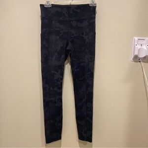 Lululemon leggings camo black